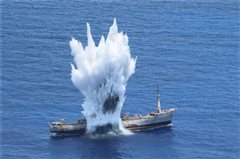 Ναυτικό-Αεροπορία: Εντυπωσιακά βίντεο από άσκηση με πραγματικά πυρά