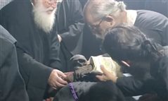 Άγιος Σάββας: Συγκλονιστικό βίντεο από την τοποθέτηση του λειψάνου Του σε νέα λάρνακα