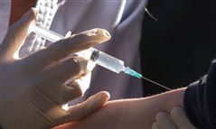 Κορονοϊός: Δίνουν λεφτά σε εθελοντές για να κολλήσουν τον ιό