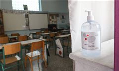 Τα σενάρια για το άνοιγμα των σχολείων
