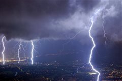 Έκτακτο - Έρχονται βροχές, καταιγίδες και χαλάζι