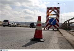 Έργα σε δρόμο έξω από τη Θεσσαλονίκη