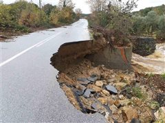 Κλειστοί δρόμοι σε Ημαθία και Χαλκιδική λόγω της κακοκαιρίας