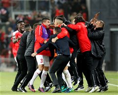 Απίστευτο! Η UEFA έδωσε το “ΟΚ” σε ομάδα να χρησιμοποιήσει παίκτες με κορονοϊό