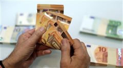 Τα 11 επιδόματα & οι αμοιβές που θα αυξηθούν μαζί με τον κατώτατο μισθό