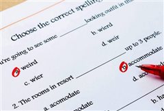 Τεστ αγγλικών: 10 απλές ερωτήσεις για να δεις αν τα αγγλικά σου είναι επιπέδου lower ή proficiency