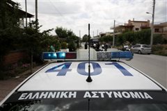 Θεσσαλονίκη: Τρόμος σε ξεχασμένο κτίριο που έγινε φυλακή για 22 άτομα