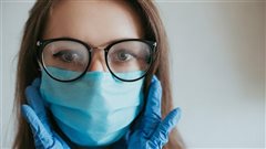 Ψευδώς αρνητικοί: Ποιοι δε βγαίνουν θετικοί στο self test παρότι νοσούν με Όμικρον 4-5