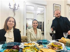 Γεύμα της δημάρχου Καλαμαριάς με τον υποπρόξενο της Γεωργίας στη Θεσσαλονίκη (φωτο)