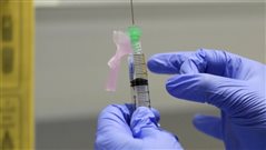 Κύριε Κούβελα ακούμε με προσοχή αυτό που είπατε για τα επικίνδυνα εμβόλια…